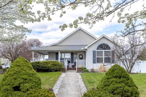 2162 Heron Ln, Marion, OH 43302-8279