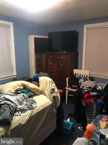 5022 River Rd, Camden NJ  08110-2843 exterior