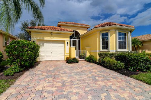 7217 Cataluna Cir, Delray Beach, FL 33446-3179