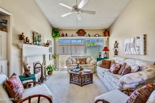 4525 Continental Dr, Glendale, AZ 85308-3444