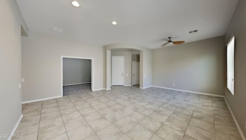 3463 Ivanhoe St, Gilbert, AZ 85295-3499
