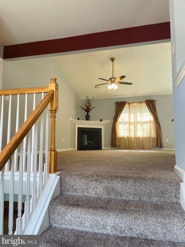 18 Acacia Ct, Fredericksburg VA  22405-2131 exterior