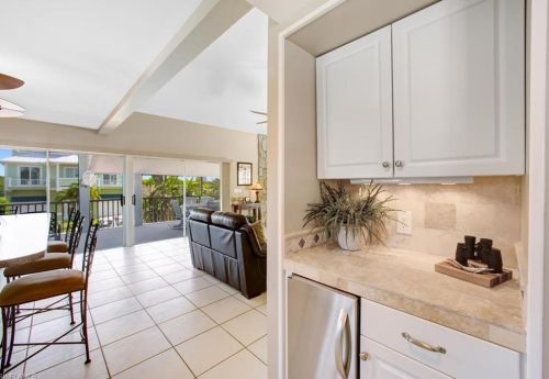 26427 Hickory Blvd, Bonita Springs FL 34134-8201 exterior