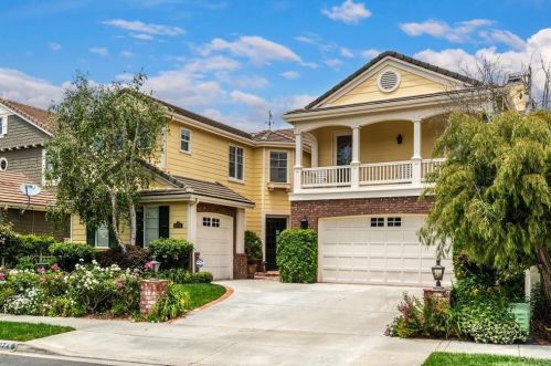 10774 Spur Point Ct, San Diego, CA 92130-4839