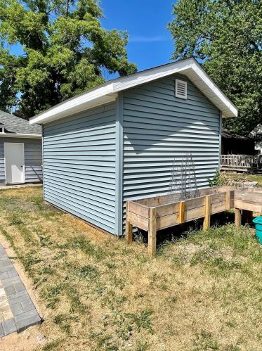 930 Victoria St, Fairmont MN  56031-4354 exterior