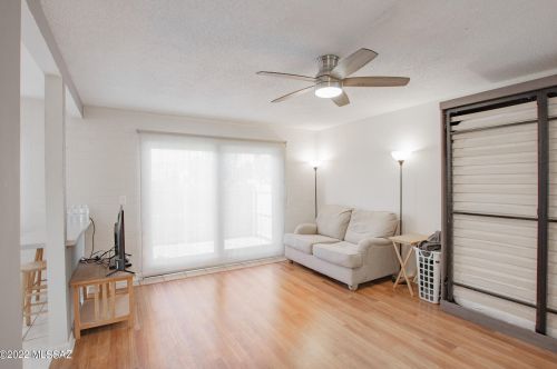 8030 Broadway Blvd, Tucson, AZ 85710-3920