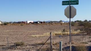 35843 Indian School Rd, Tonopah, AZ 85354-7472