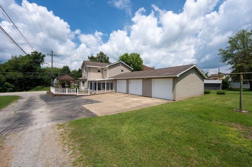 531 Leech Ave, Saltsburg PA  15681-8916 exterior