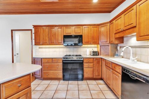 4006 Yale Ave, La Mesa CA  91941-7716 exterior