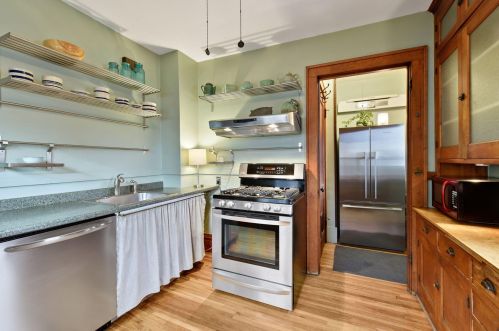 4817 Clinton Ave, Minneapolis MN 55419-5658 exterior