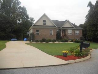 103 Graclan Ct, Simpsonville, SC 29680-3579