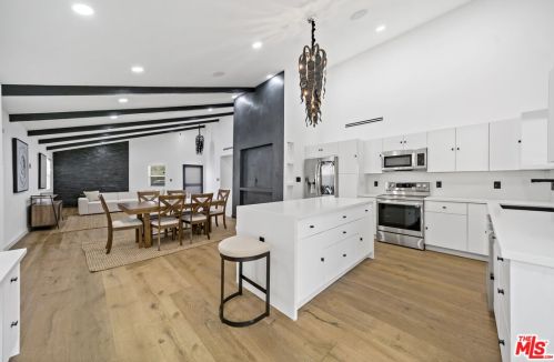 4553 Farmdale Ave, North Hollywood, CA 91602-2003