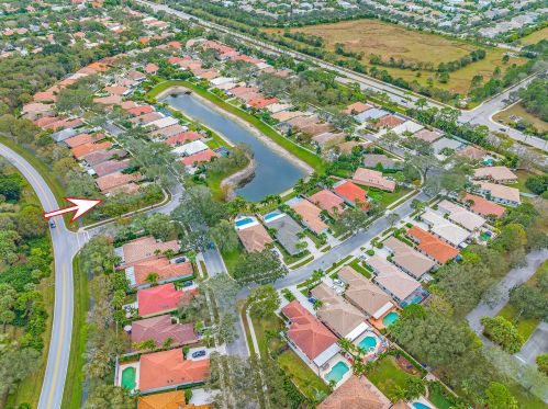 100 Hampton Dr, Jupiter FL  33458-8101 exterior