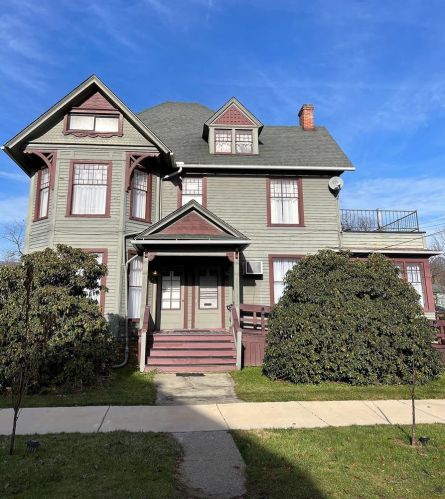 1404 Otter St, Franklin PA  16323-1218 exterior