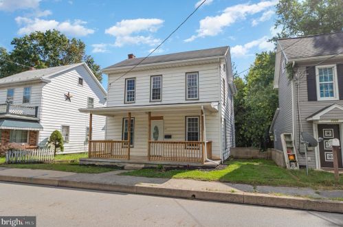 1002 Market St, Duncannon PA  17020-1820 exterior