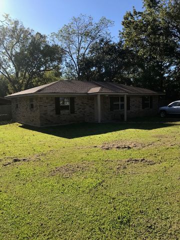 582 Tx State Highway 62, Buna, TX 77612-6472