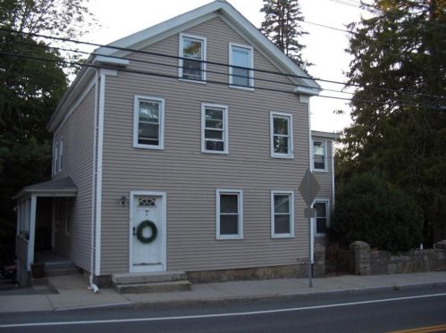 196 Pascoag Main St, Glocester, RI 02859-3154