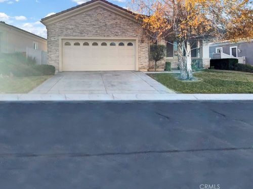 1750 Forest Oaks Dr, Beaumont CA  92223-8563 exterior