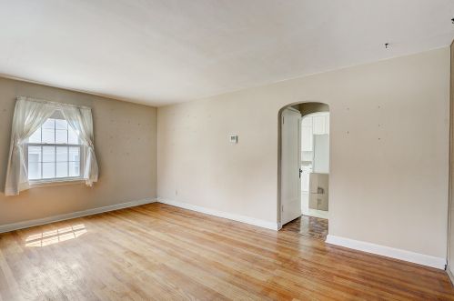 3647 92, Milwaukee WI 53228-1543 exterior