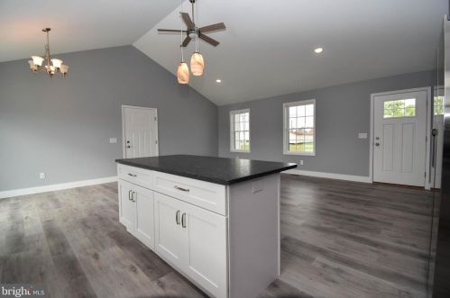 37099 Millsboro Hwy, Millsboro DE  19966-4169 exterior