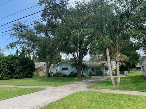 505 Shore Dr, Oldsmar FL  34677-4301 exterior