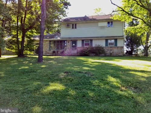 24 Bridge St, Collegeville, PA 19426-1608