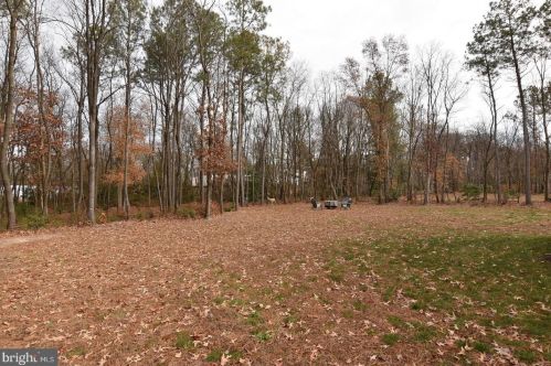 6499 Pleasant Dr, Laurel DE  19956-3298 exterior