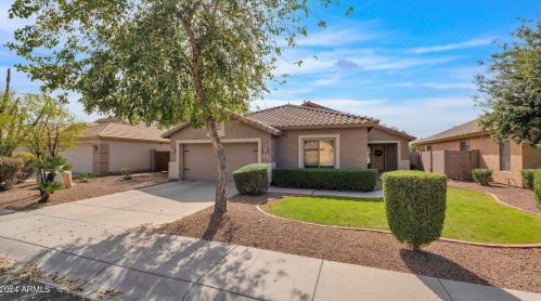 2881 La Costa Dr, Chandler, AZ 85249-4926