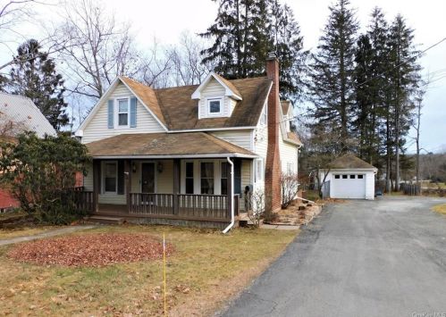 354 Chestnut St, Liberty, NY 12754-1403