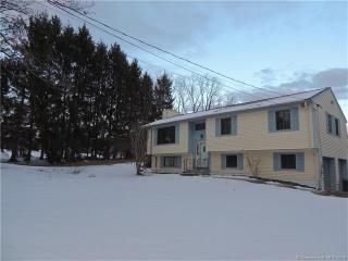 70 Starrs Plain Rd, Danbury, CT 06810-8335