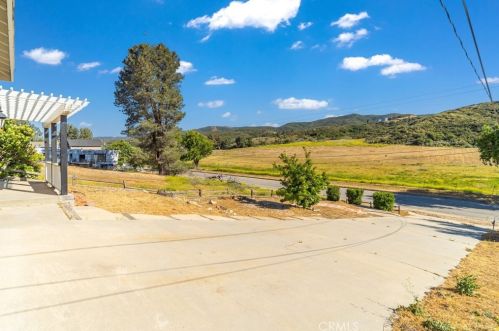 42558 Ranch Club Rd, Leona Valley CA  93532-1407 exterior