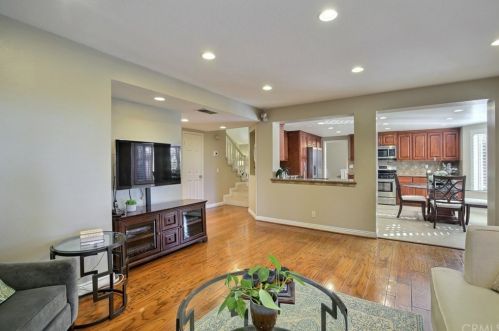 1733 Calle Catalina, San Dimas CA 91773-3950 exterior