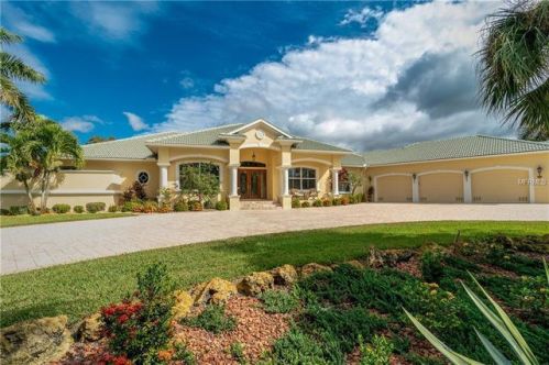 320 Spaniards Rd, Placida, FL 33946-2262