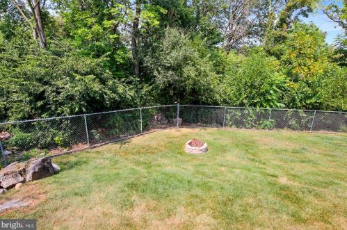 436 Golden Dr, Blandon PA  19510-9653 exterior