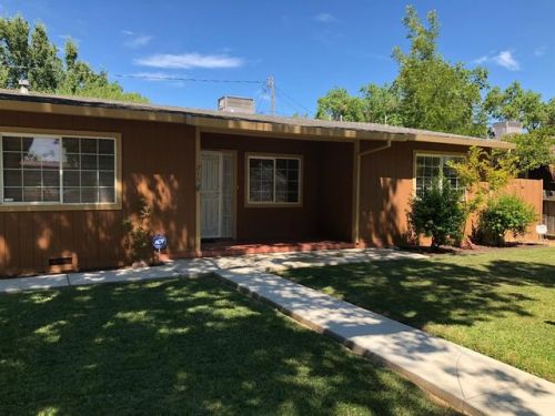 215 Las Palmas Ave, Modesto, CA 95354-2742