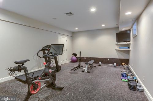 644 Southridge Dr, Navy Sup Dpt PA  17055-6025 exterior