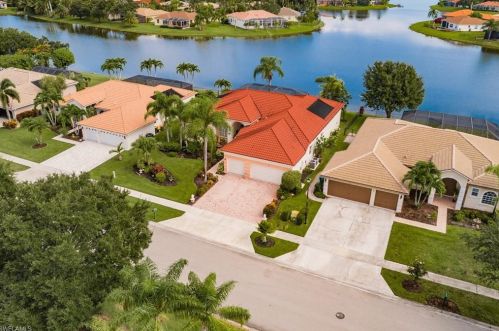 796 Grand Rpd Blvd, Naples FL 34120-4469 exterior