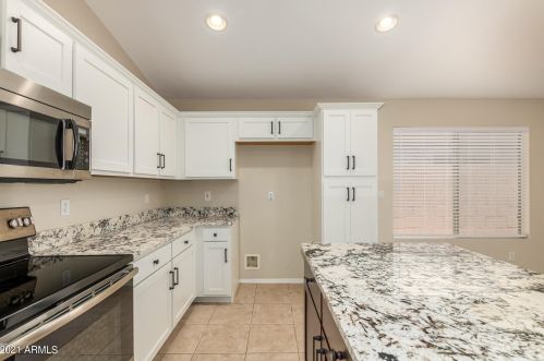 4231 Sundance Ave, Gilbert AZ 85297-6623 exterior