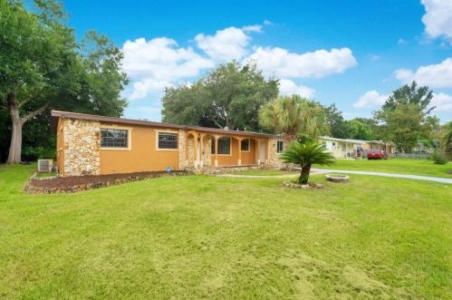 3901 Robbins Ave, Orlando, FL 32808-2426