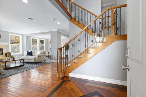 11370 Silver Oak Ln, San Diego, CA 92131-4236