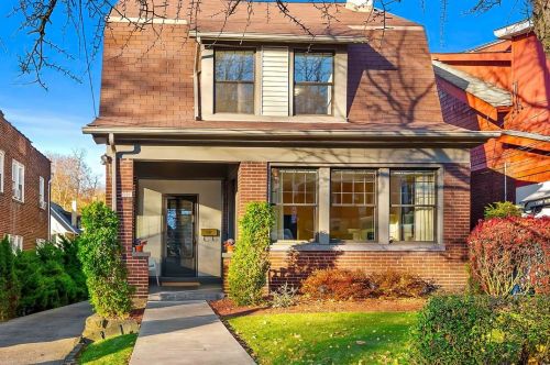 6345 Waldron St, Pittsburgh, PA 15217-2518