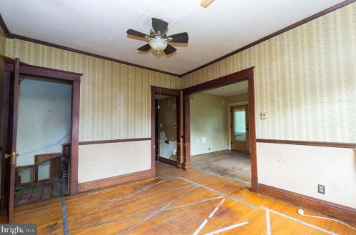 446 Main St, Lansdale PA  19446-2811 exterior