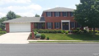 28 Sherwood Cir, West Enola, PA 17025-1840