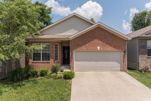 221 Shell Ct, Lexington, KY 40511-8684