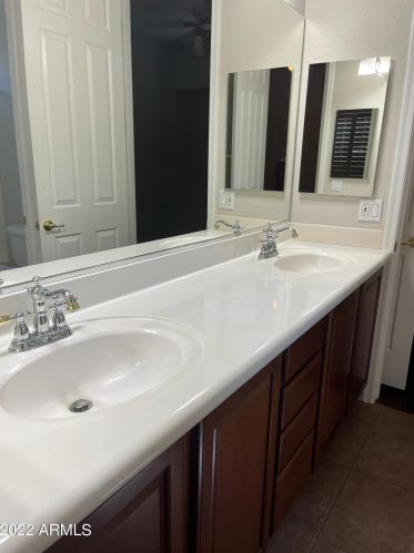 19506 41st Ln, Glendale, AZ 85308-2296