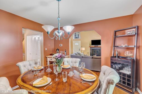 1201 Buckingham Cir, Middletown NJ  07748-3453 exterior