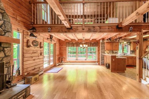 539 Cornwall Bridge Rd, West Woods CT  06069-2525 exterior