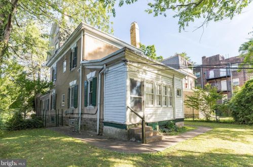 415 Chelten Ave, Philadelphia PA 19144-4403 exterior