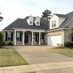 1015 Heron Run Dr, Belville, NC 28451-7691