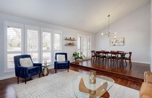 110 Spring Water Way, Folsom CA  95630-2073 exterior